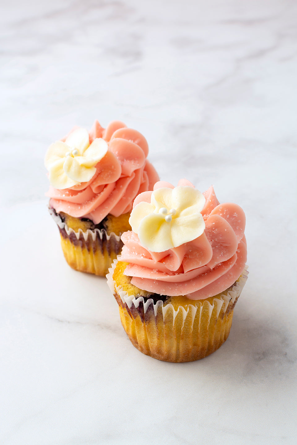Spoil your mom with some gourmet cupcakes!